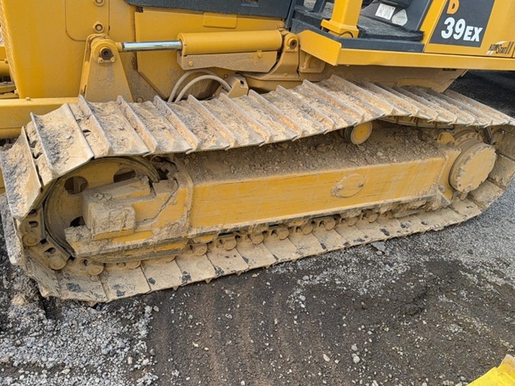 komatsu-d39ex-image-14