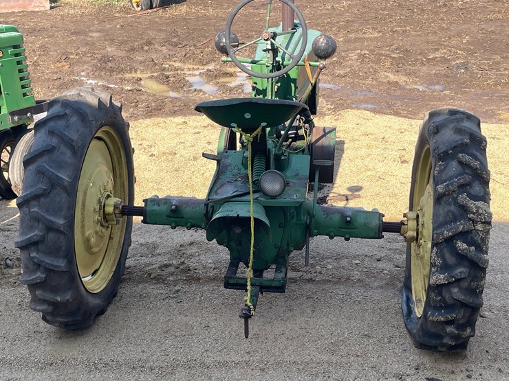 john-deere-h-image-6