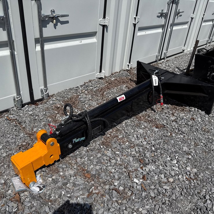 #6029 • SKID STEER HYD TELESCOPIC BOOM POLE