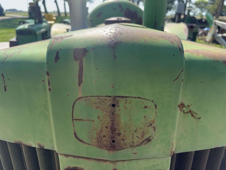 john-deere-720-image-10