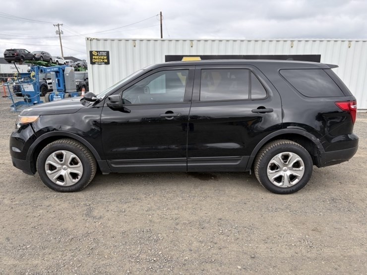 2014-ford-explorer-image-7