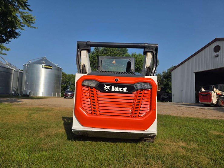 2021-bobcat-s76-image-8