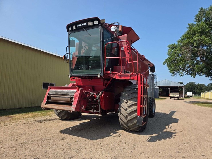 1994-case-ih-1688-image-3