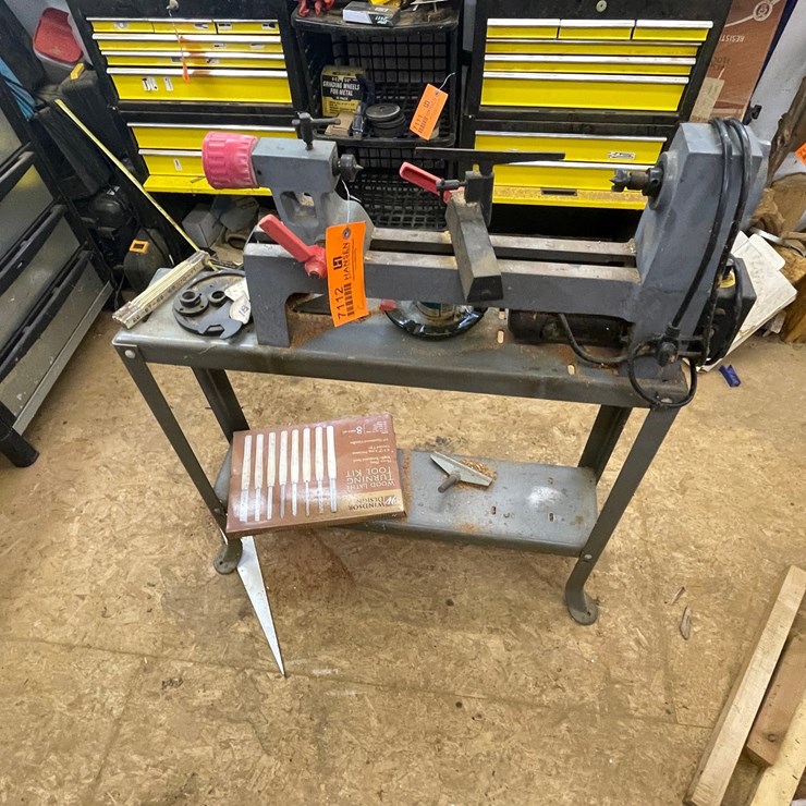 #7112 • Performax Mini Wood Lathe