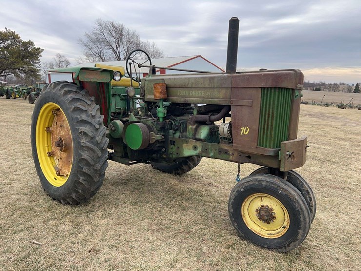 john-deere-70-image-7