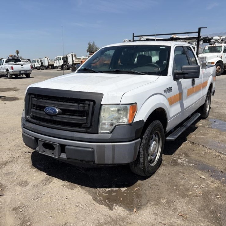 2013 FORD F150