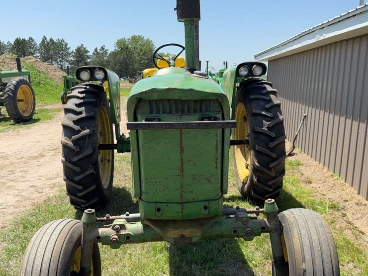 john-deere-2510-image-10