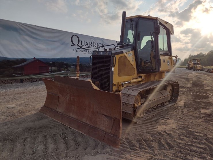 deere-650j-lt-image-39