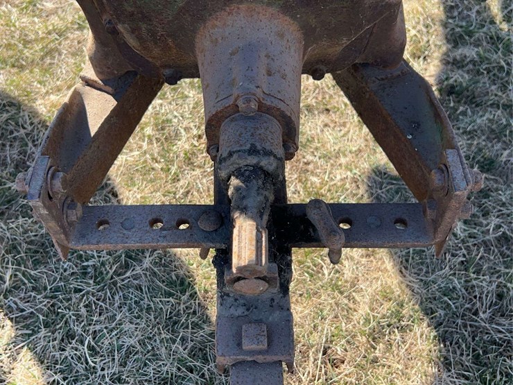 john-deere-model-b-image-31