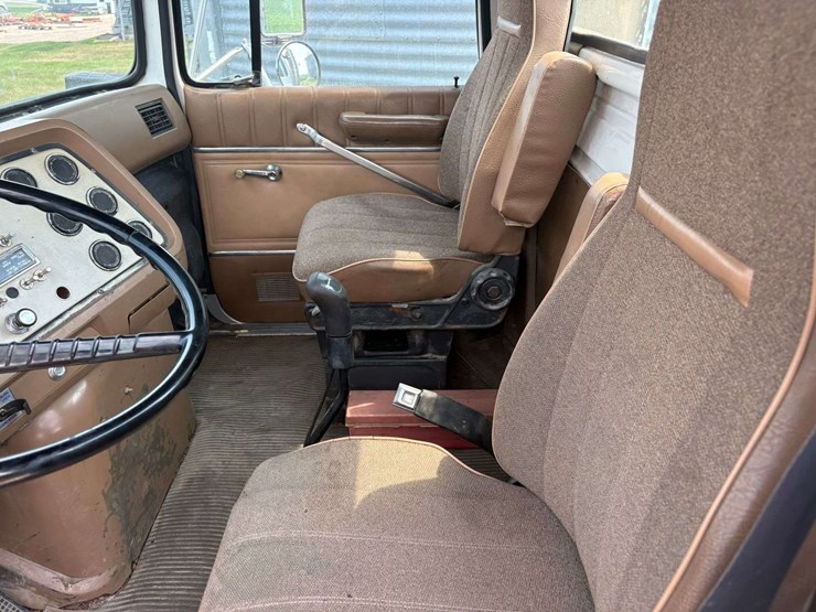 1994-cummins-m11-image-25