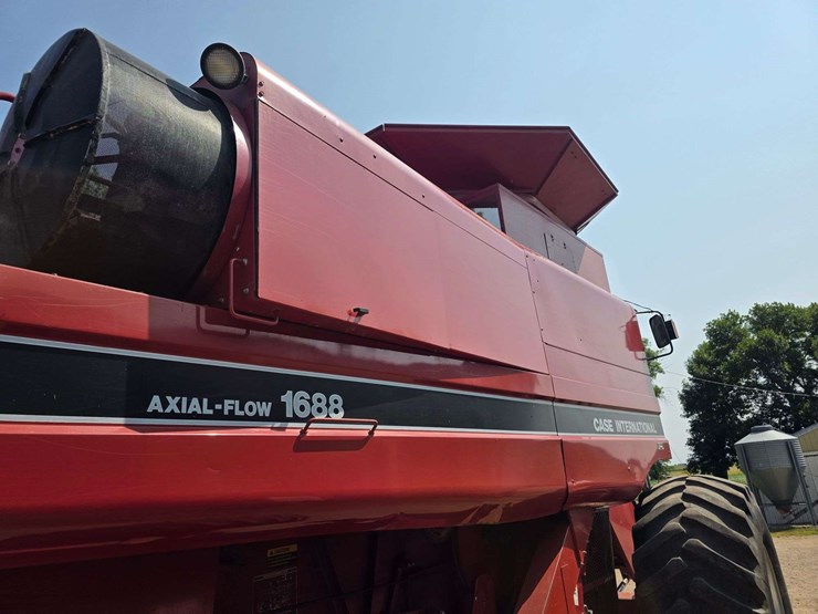 1994-case-ih-1688-image-46