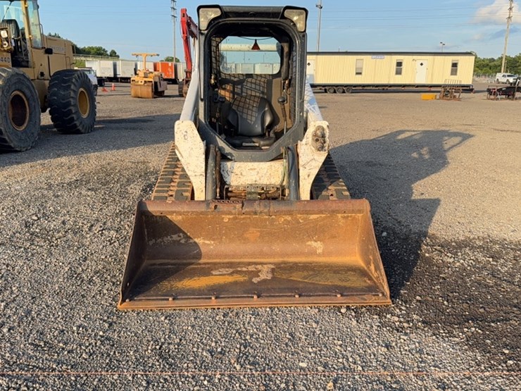 2018-bobcat-t595-image-2