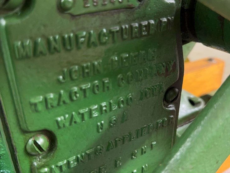 john-deere-3-horse-hit-and-miss-engine-with-cart-image-27