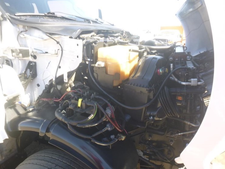 2016-ford-f650-image-22