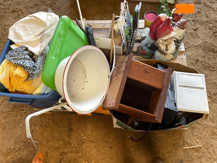 #4720-•-household-items-image-1