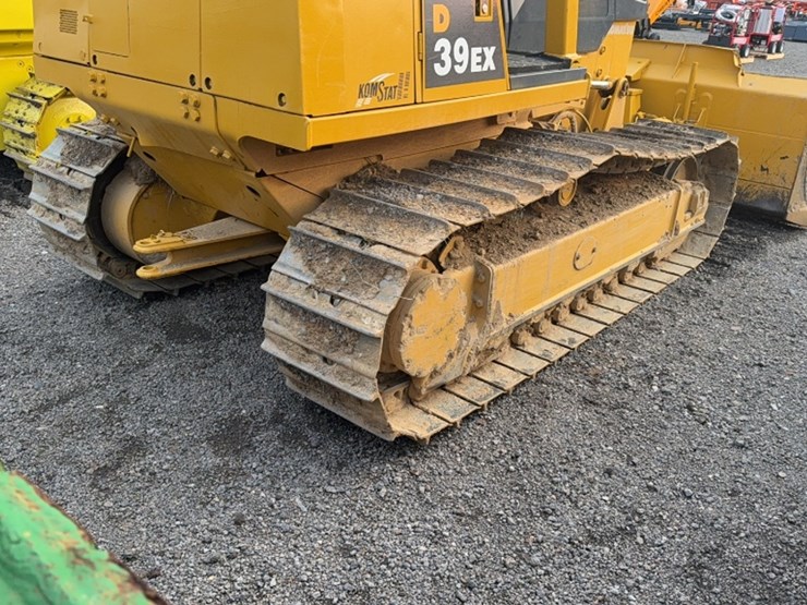 komatsu-d39ex-image-10