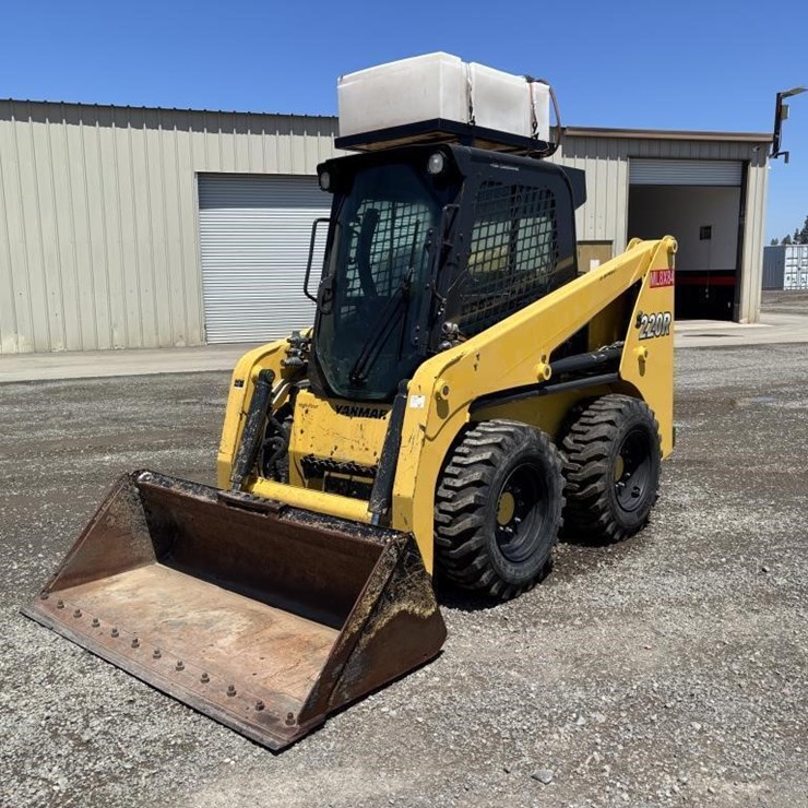 2018 YANMAR S220R