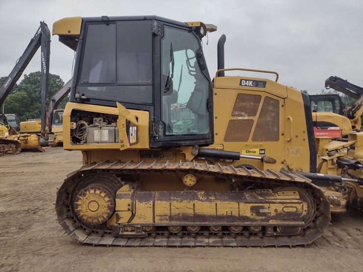 caterpillar-d4k2-xl-image-27