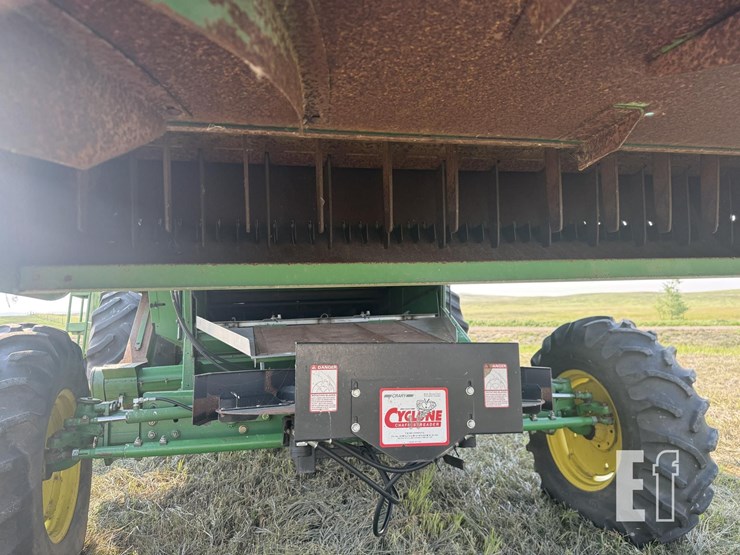 1993-john-deere-9600-image-17