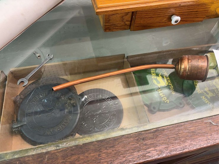 1/2-scale-john-deere-model-e-horse-hit-and-miss-wngine-and-arcade-burr-mill-image-28