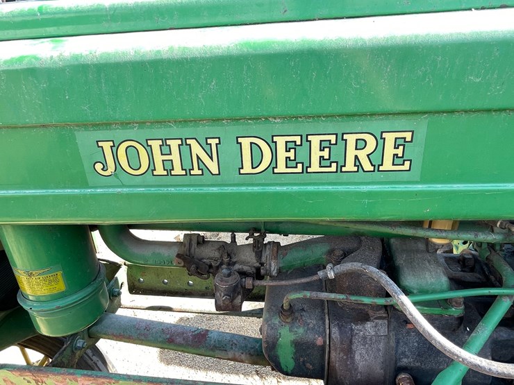 john-deere-b-image-9