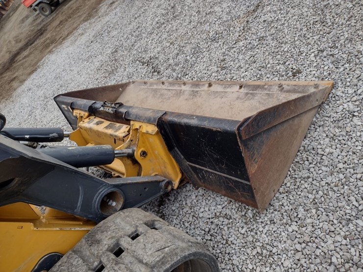 deere-331g-image-20