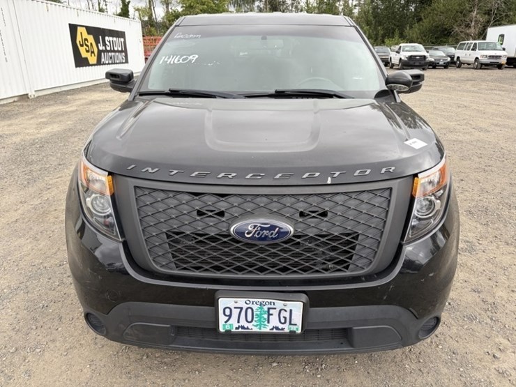 2014-ford-explorer-image-8