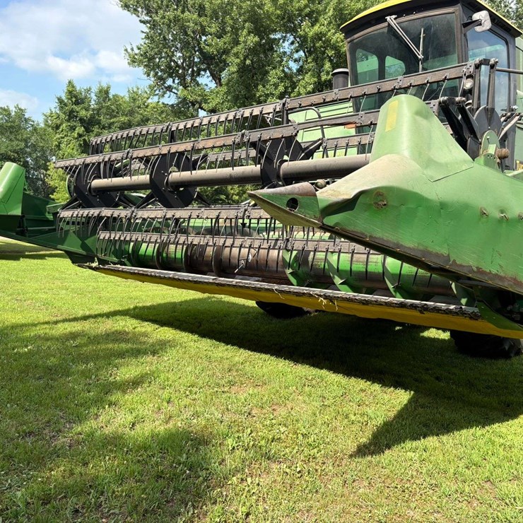 JOHN DEERE 216