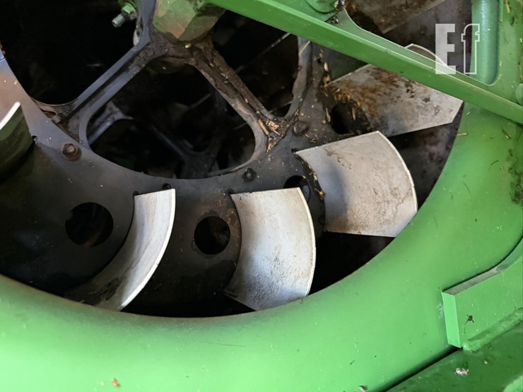 2020-john-deere-s790-image-55