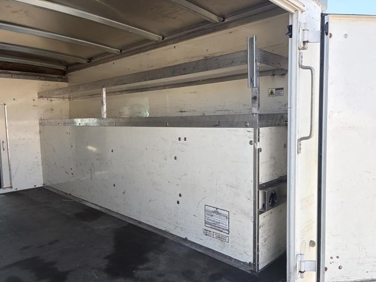 2019-chevrolet-express-g3500-image-15