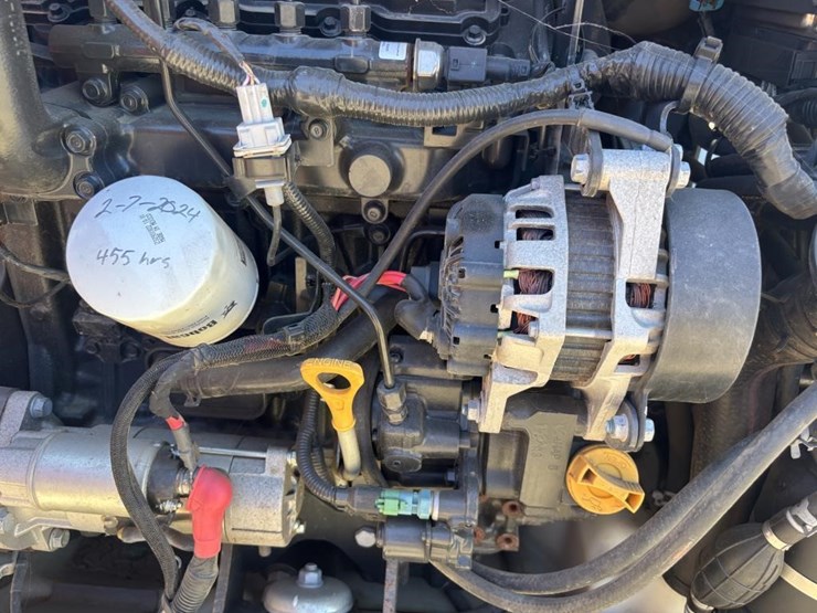 2019-bobcat-t595-image-39
