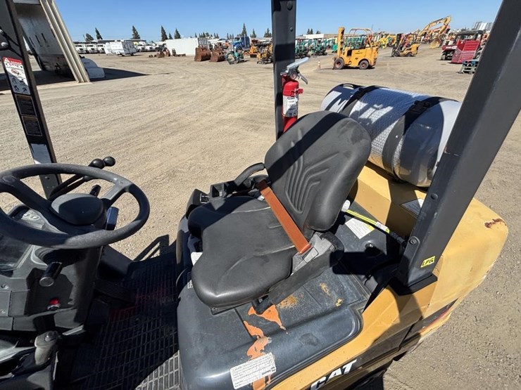 2019-caterpillar-2c6000-image-17