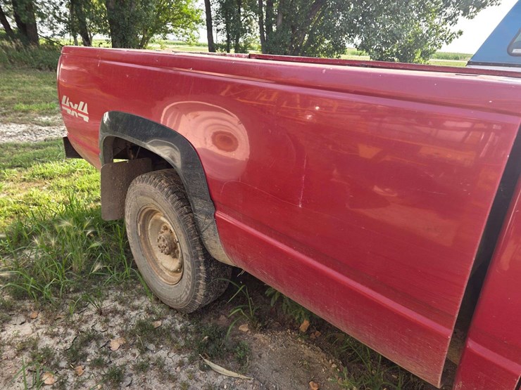 1989-chevrolet-cheyenne-3500-image-9