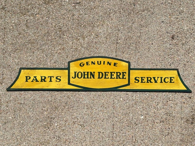 john-deere-double-sided-wood-parts-and-service-display-topper-image-1