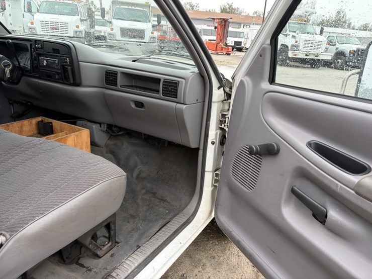 1996-dodge-ram-3500-image-8