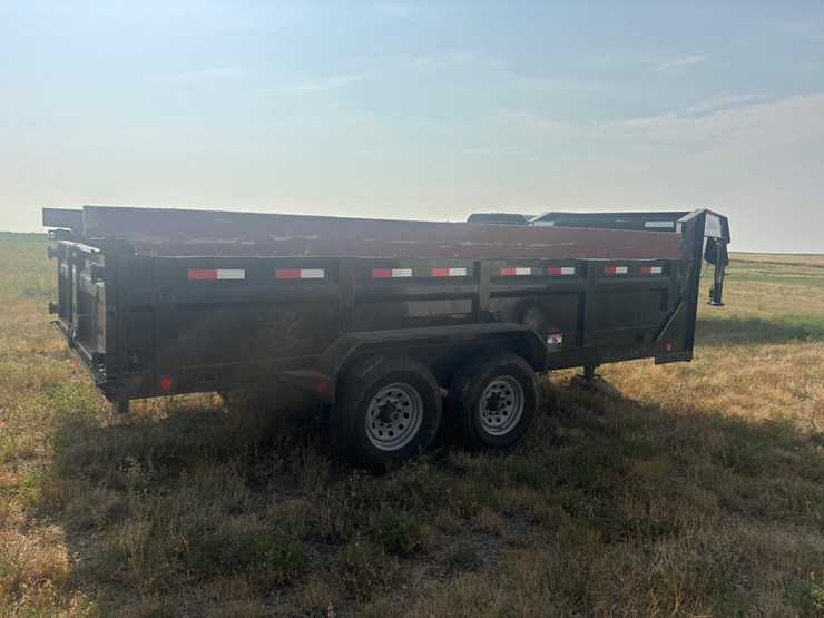 2023-load-trail-trailer-image-3