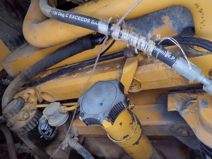 deere-700h-lt-image-33