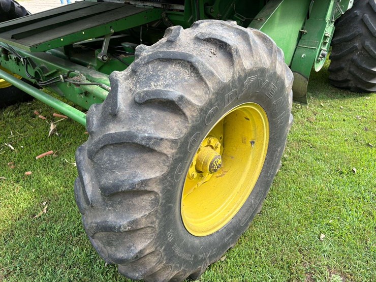 john-deere-9500-image-16