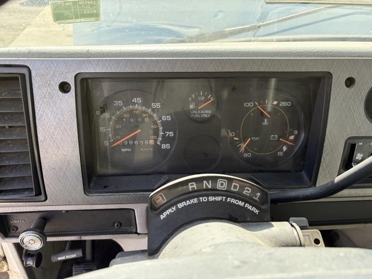 1995-chevrolet-g20-image-14