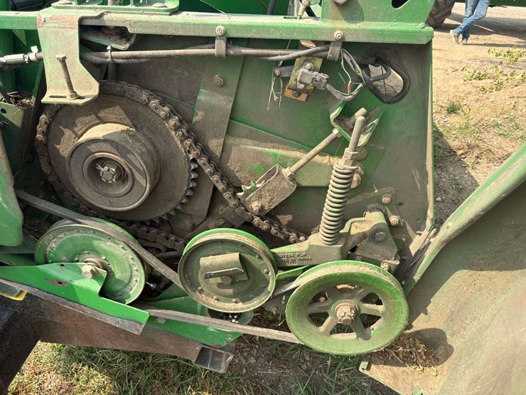 2009-john-deere-635f-image-21