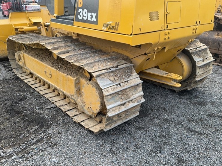 komatsu-d39ex-image-11