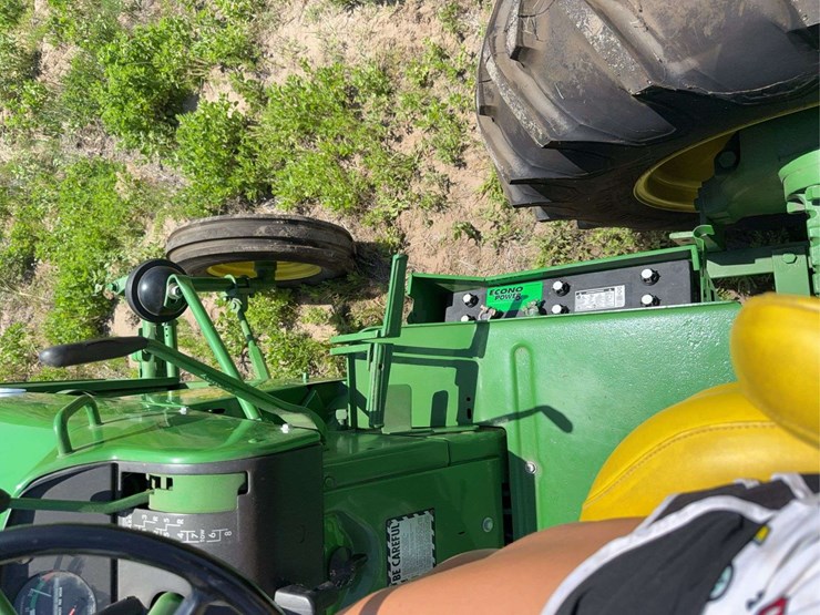 john-deere-3020-image-49