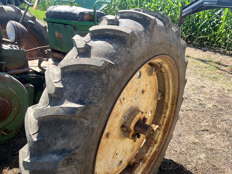 john-deere-50-image-12