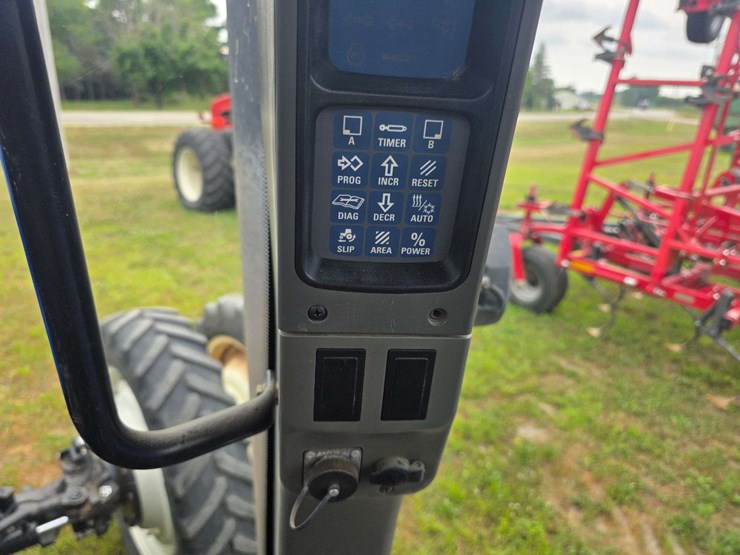 2006-new-holland-tg255-image-61
