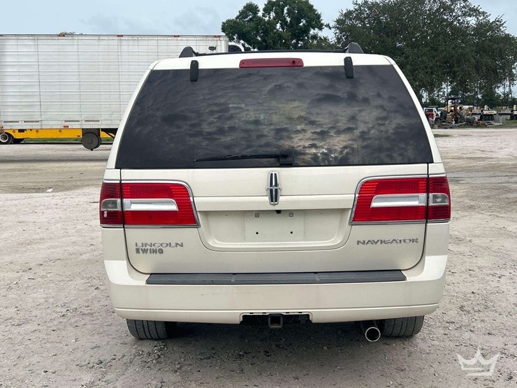 2007-lincoln-navigator-image-25