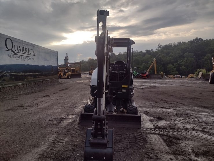 bobcat-e32-image-2