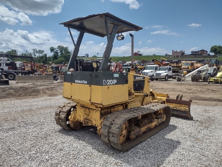 komatsu-d20p-image-33