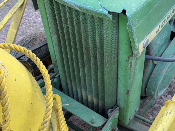john-deere-110-image-11