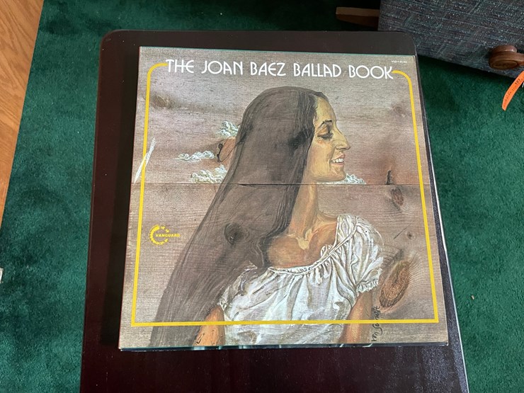 #7320-•-(12)-vinyl-records-image-15