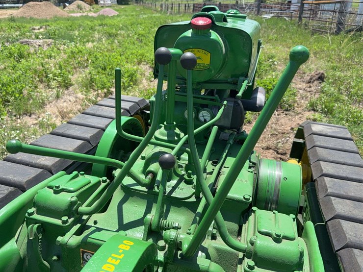 john-deere-model-lo-lindeman-crawler-image-37